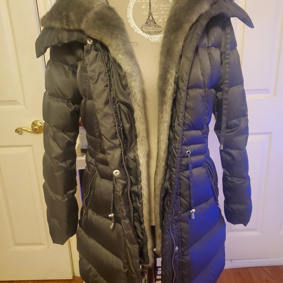 Laundry by Shelli Segal Puffer Jacket - Picture 8 of 16